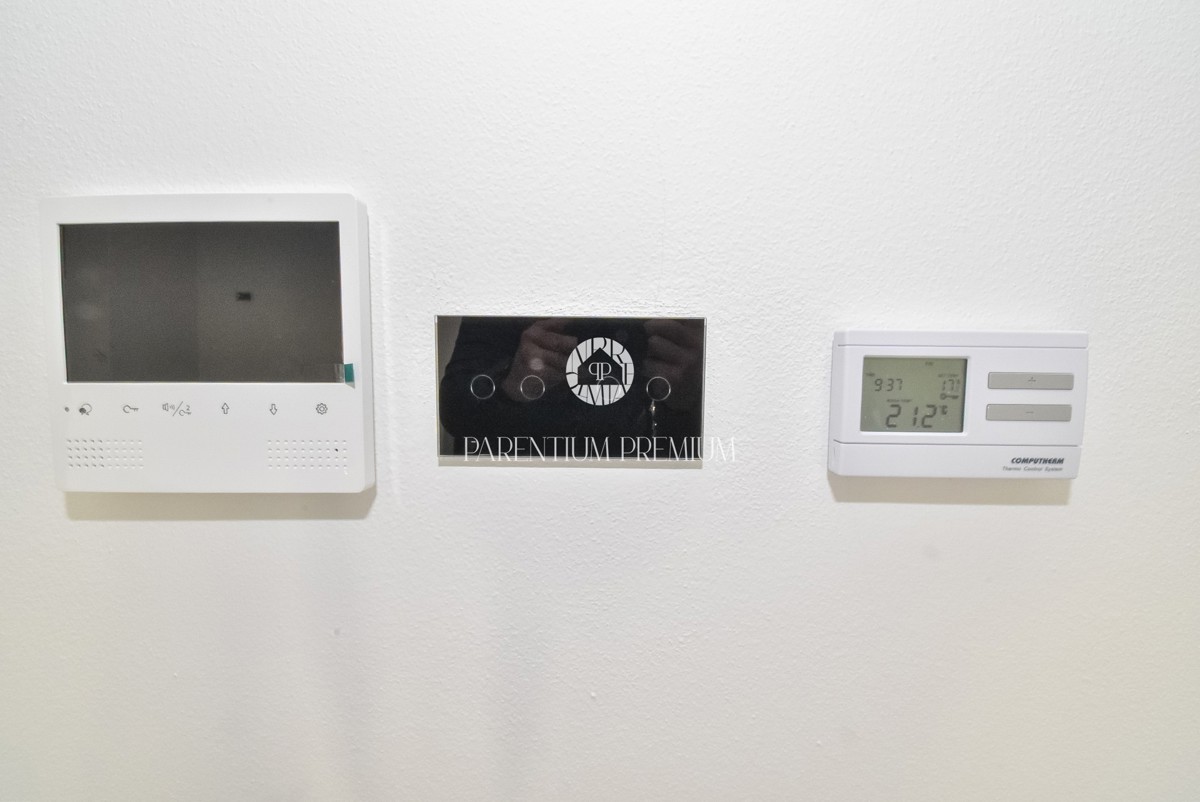 Appartamento esclusivo in centro – 2° piano, ascensore e posto auto in garage