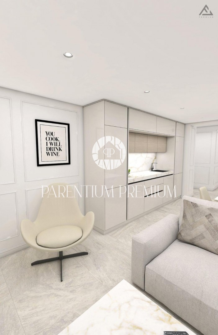 Appartamento esclusivo in centro – 2° piano, ascensore e posto auto in garage