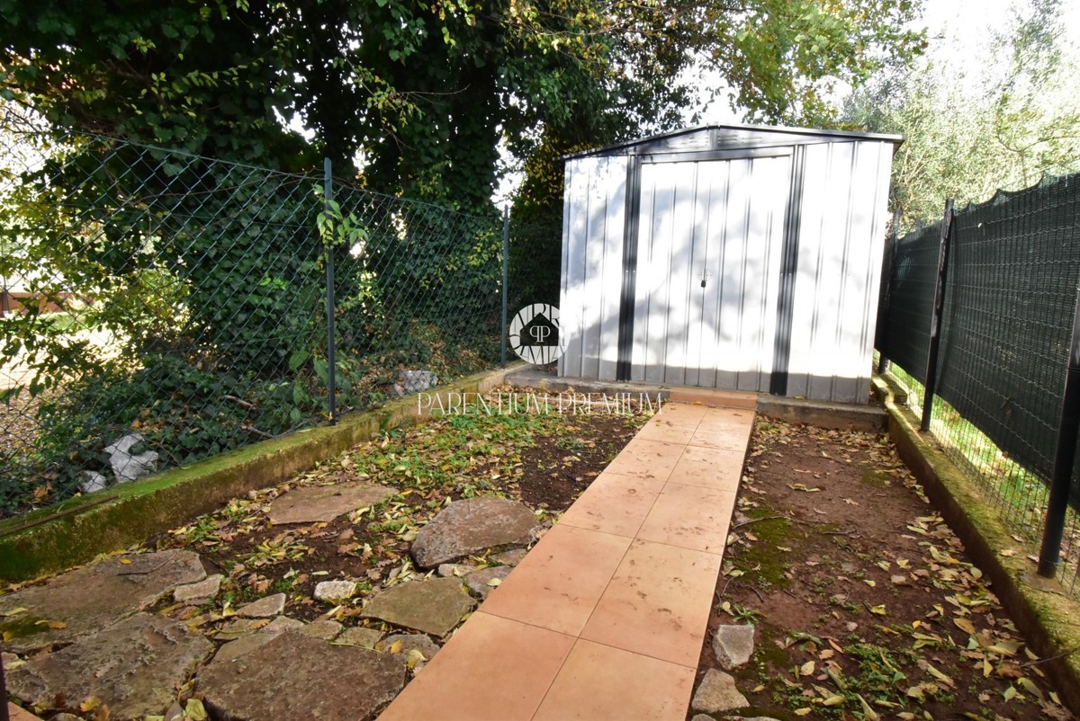 Casa con due appartamenti e un bel curato cortile