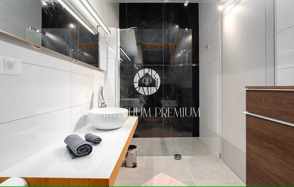 Attraente casa a schiera, a 500 m dal mare