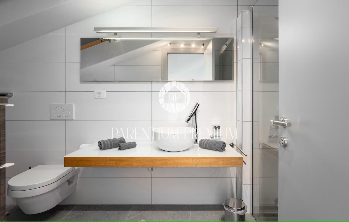 Attraente casa a schiera, a 500 m dal mare