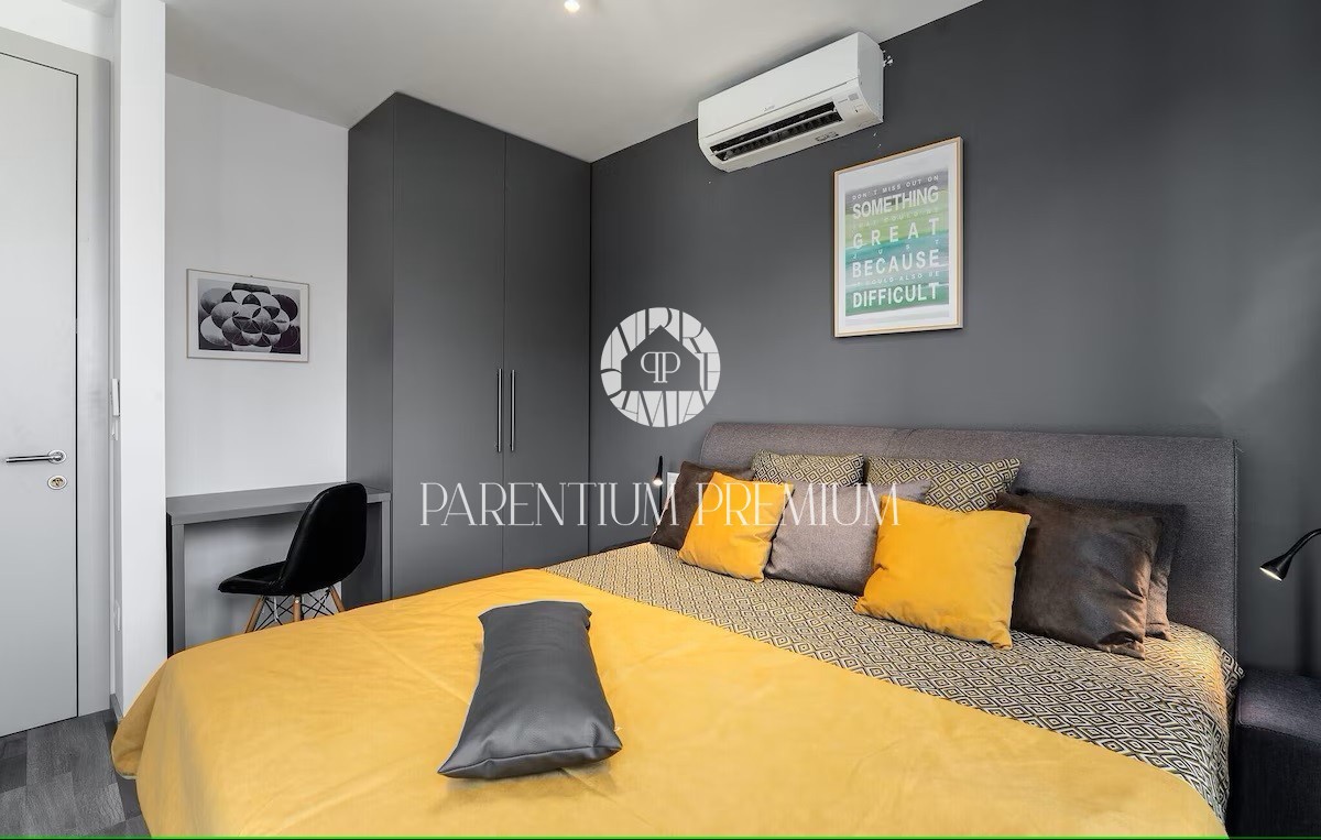 Attraente casa a schiera, a 500 m dal mare