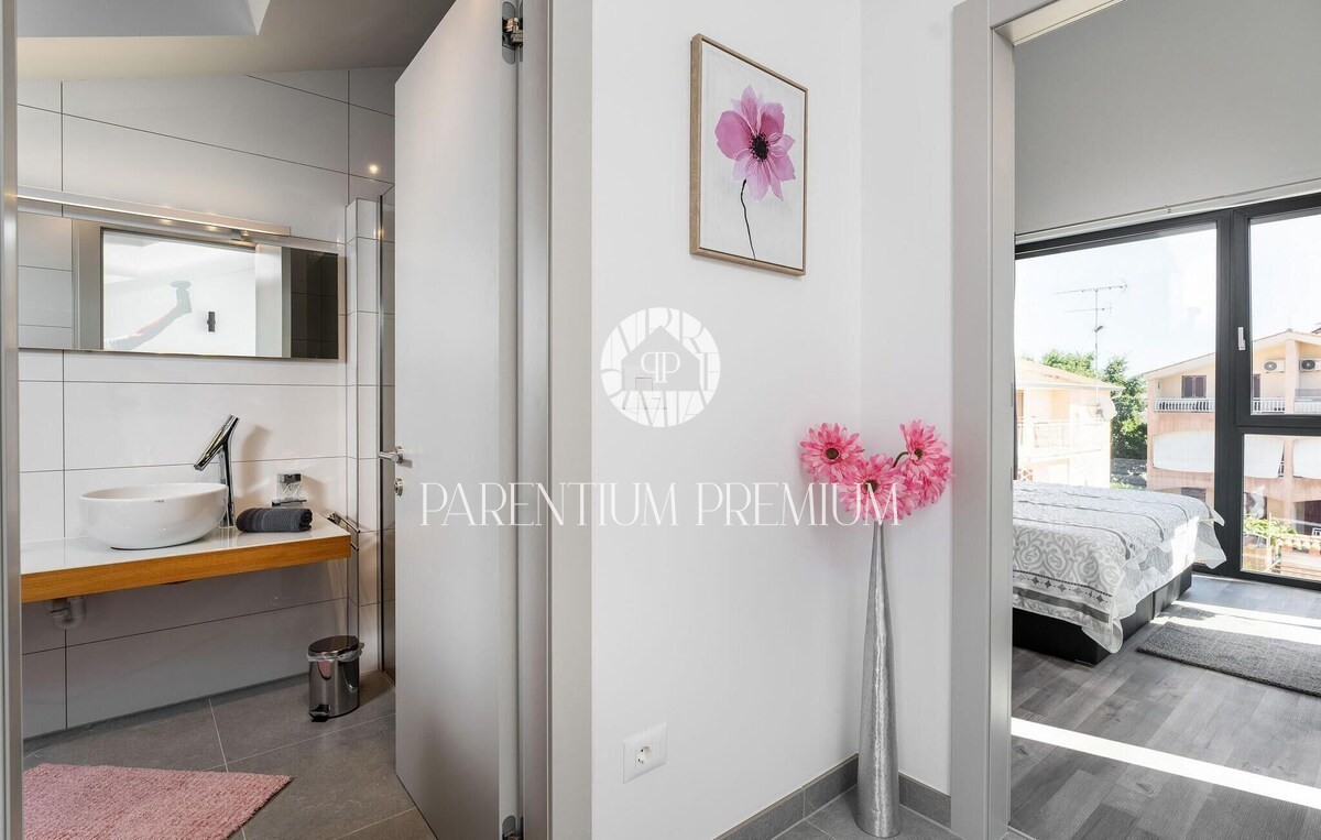 Attraente casa a schiera, a 500 m dal mare