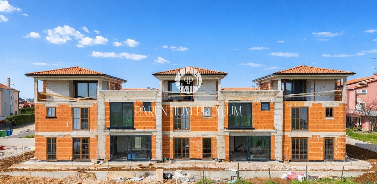 Casa mediterana a schiera a 2 km dal centro di Parenzo e dal mare