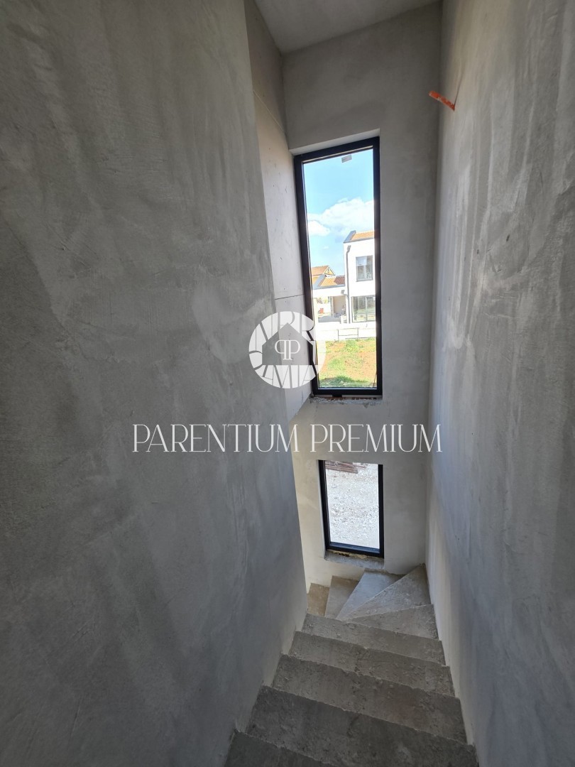 Casa mediterana a schiera a 2 km dal centro di Parenzo e dal mare