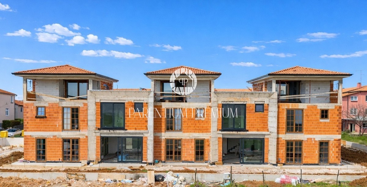 Casa mediterana a schiera a 2 km dal centro di Parenzo e dal mare