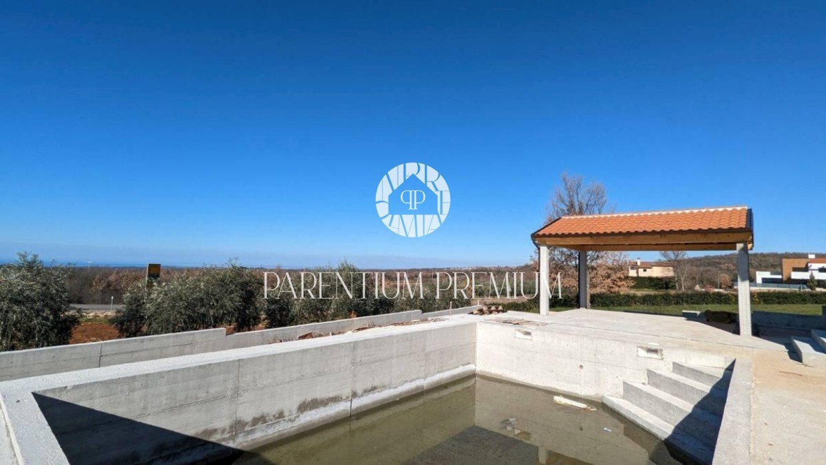 Casa familiare con piscina e vista mare