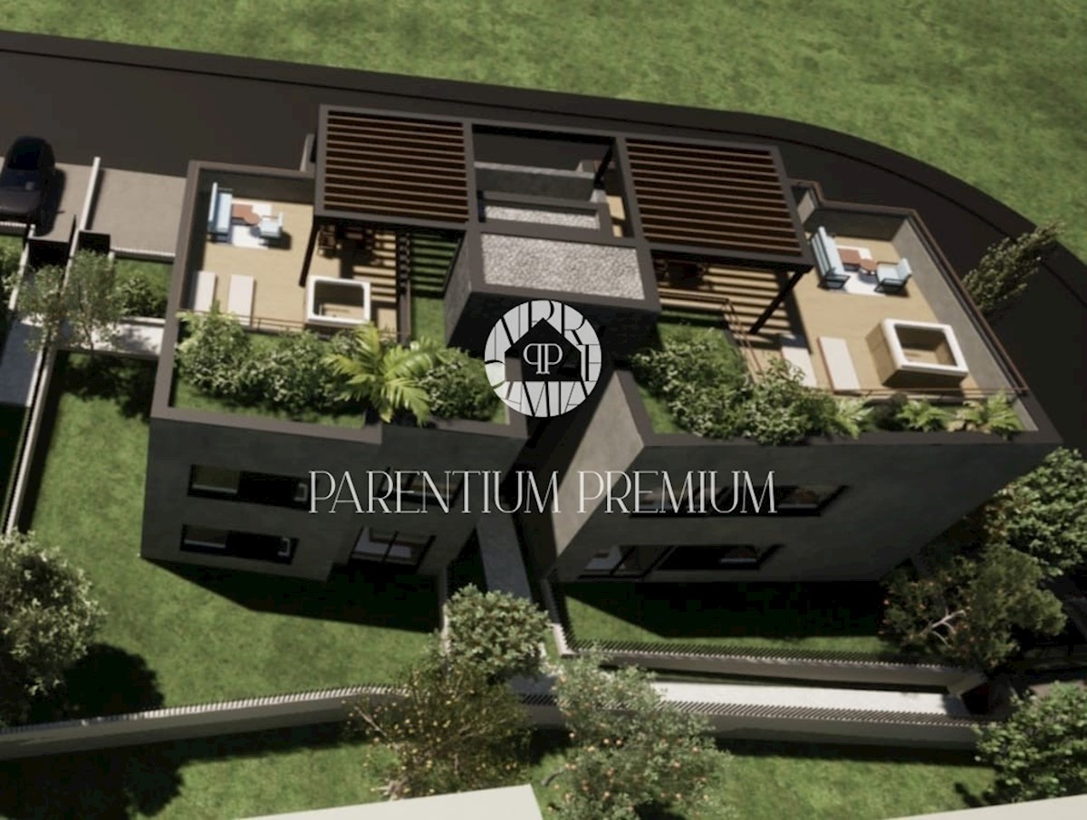 Appartamento di lusso con cortile in ottima posizione