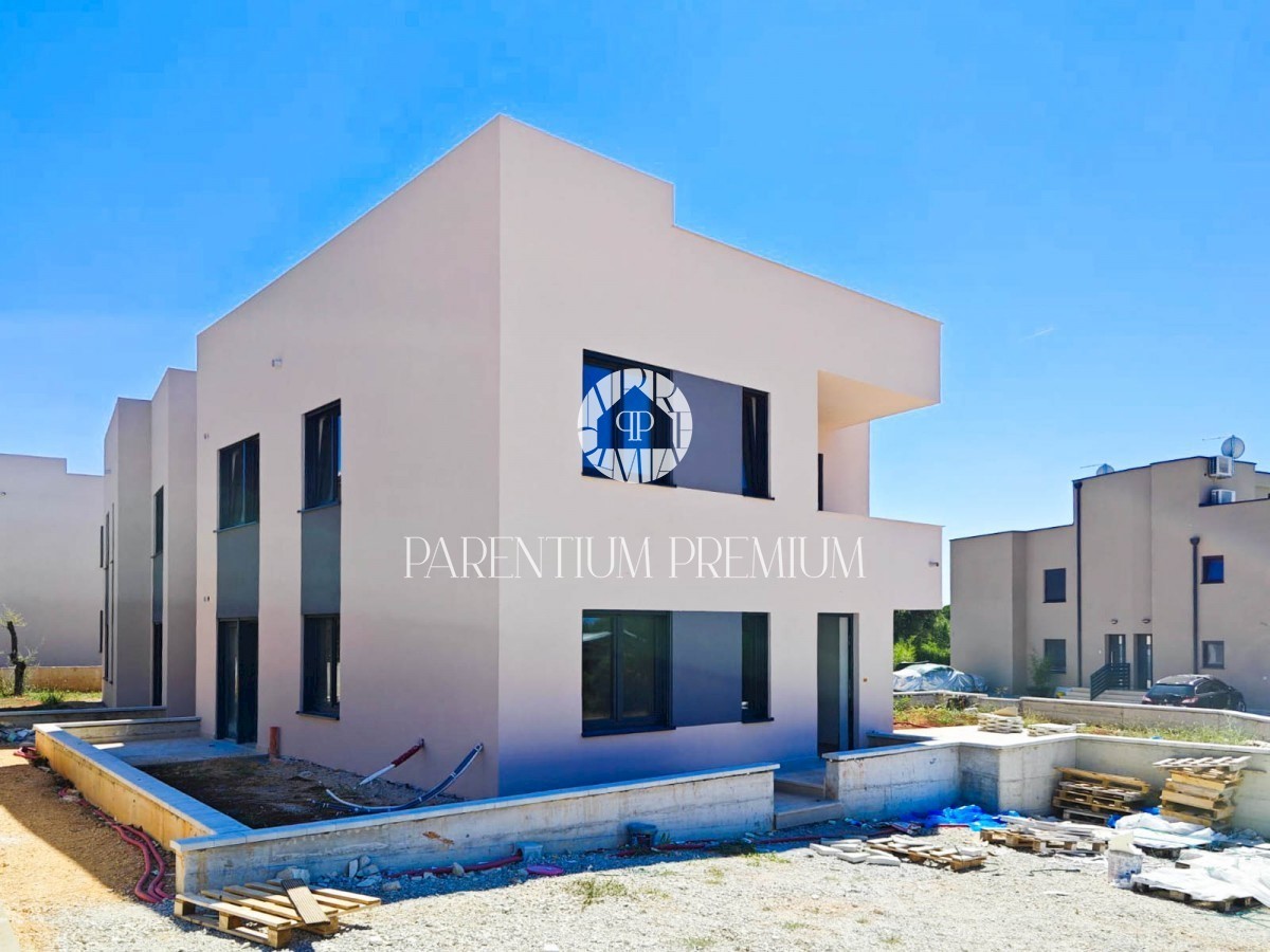 Appartamento di lusso con cortile in ottima posizione