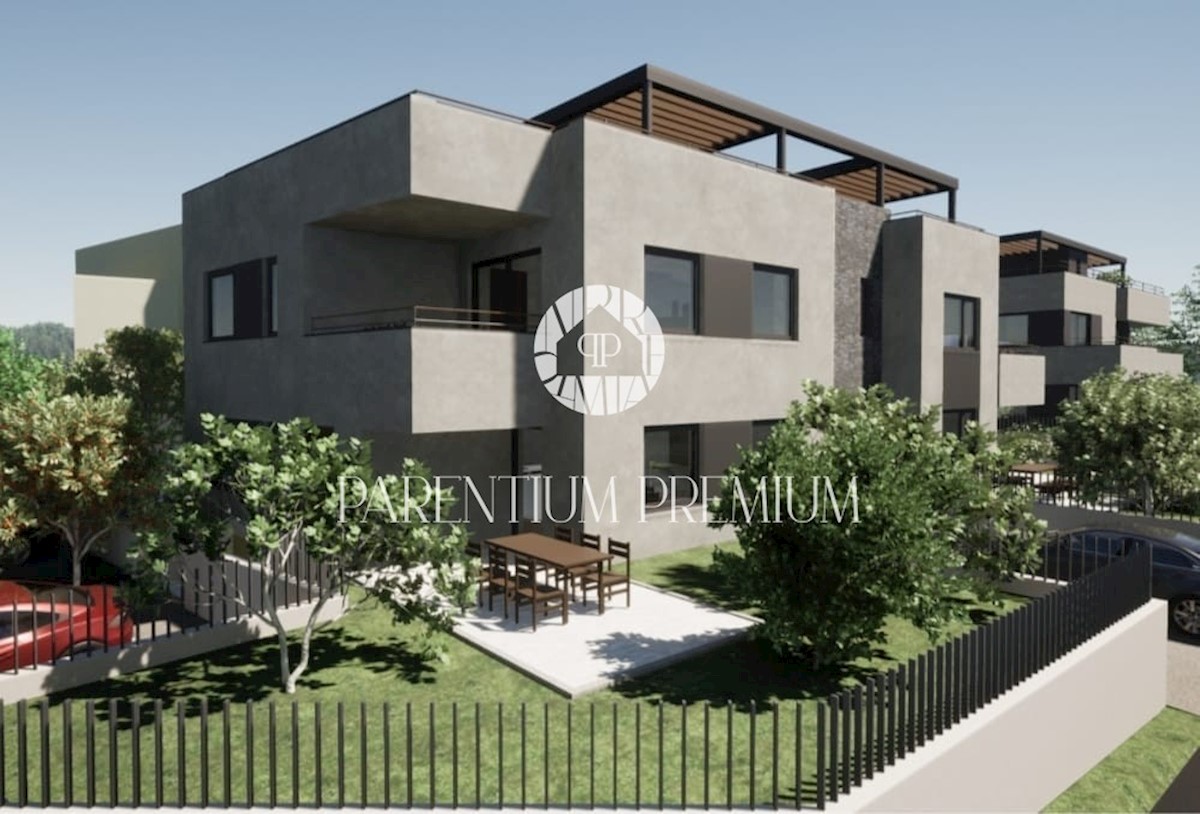 Appartamento di lusso con cortile in ottima posizione