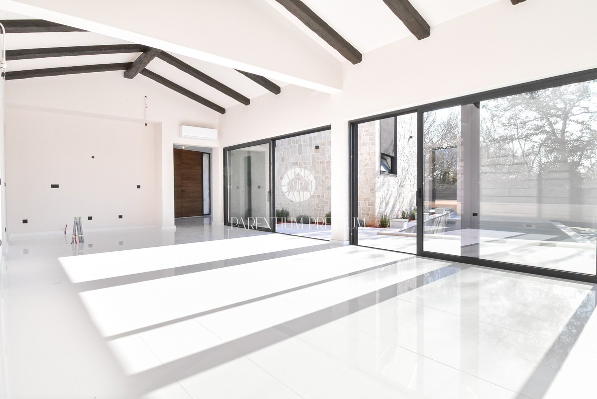 Villa di lusso vicino alla città