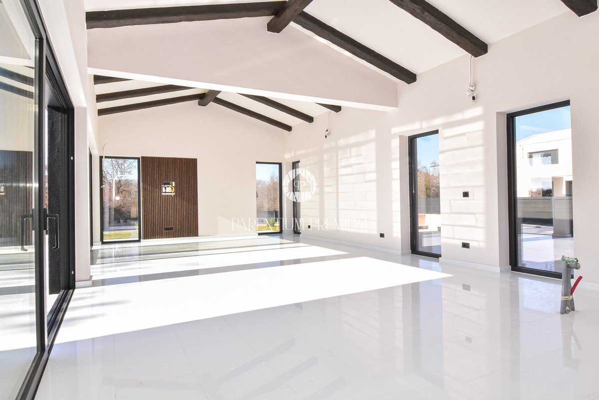 Villa di lusso vicino alla città