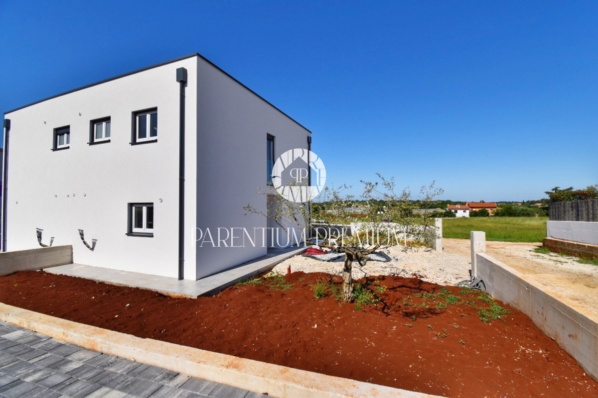 New Haus 3 km grom Poreč