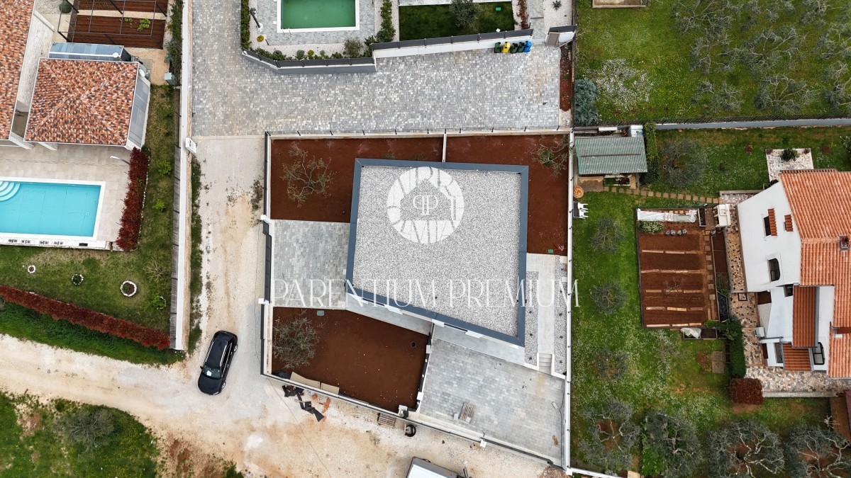 New Haus 3 km grom Poreč