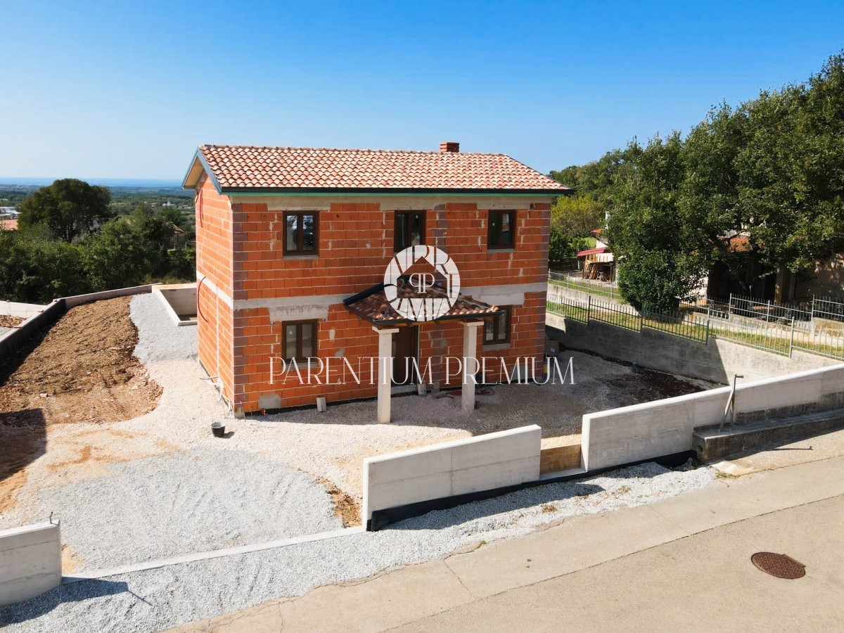 Villa in pietra d'Istria con vista sul mare