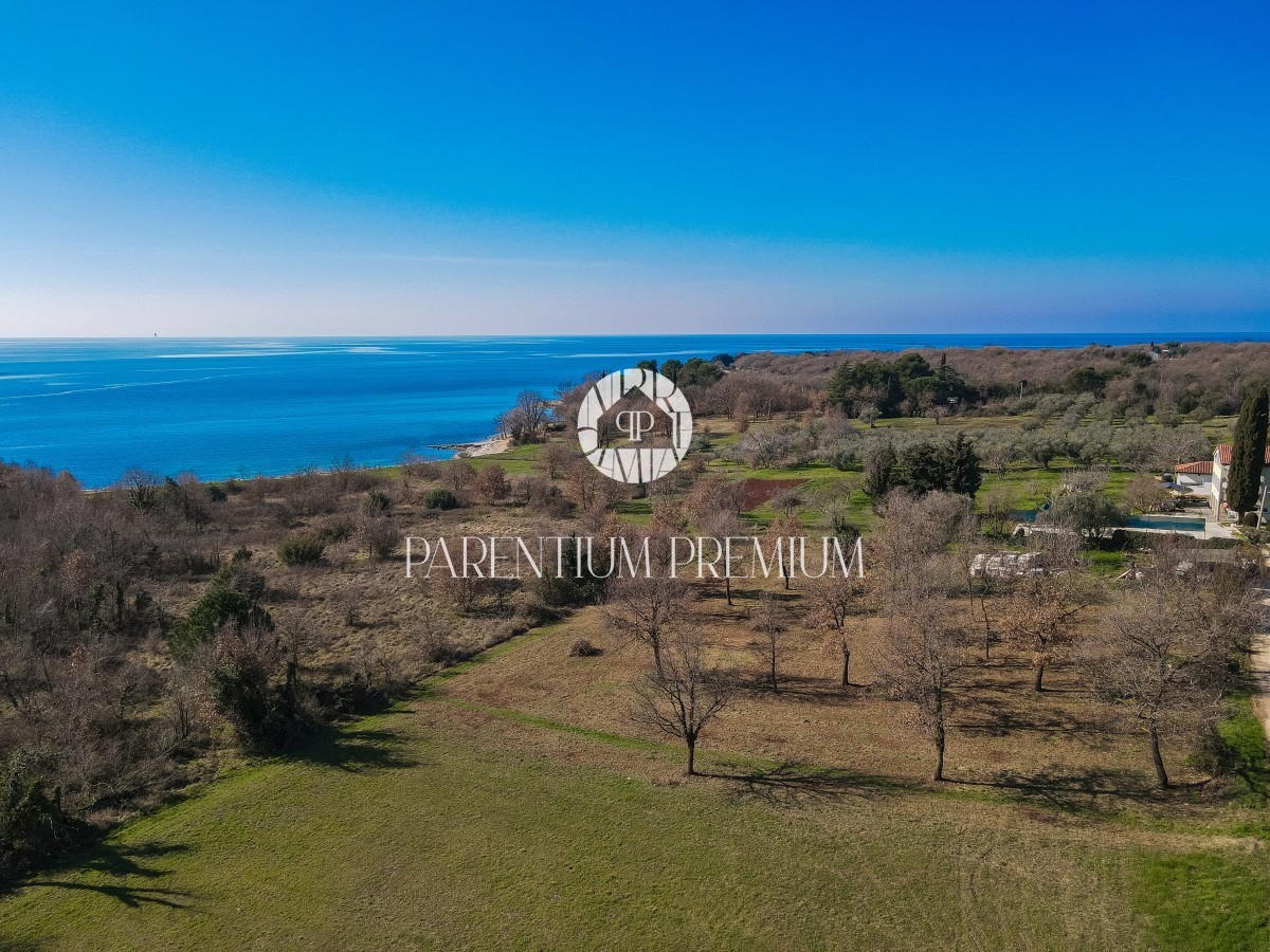 Esclusivo! Terreno edificabile ad uso turistico, a 100m dal mare