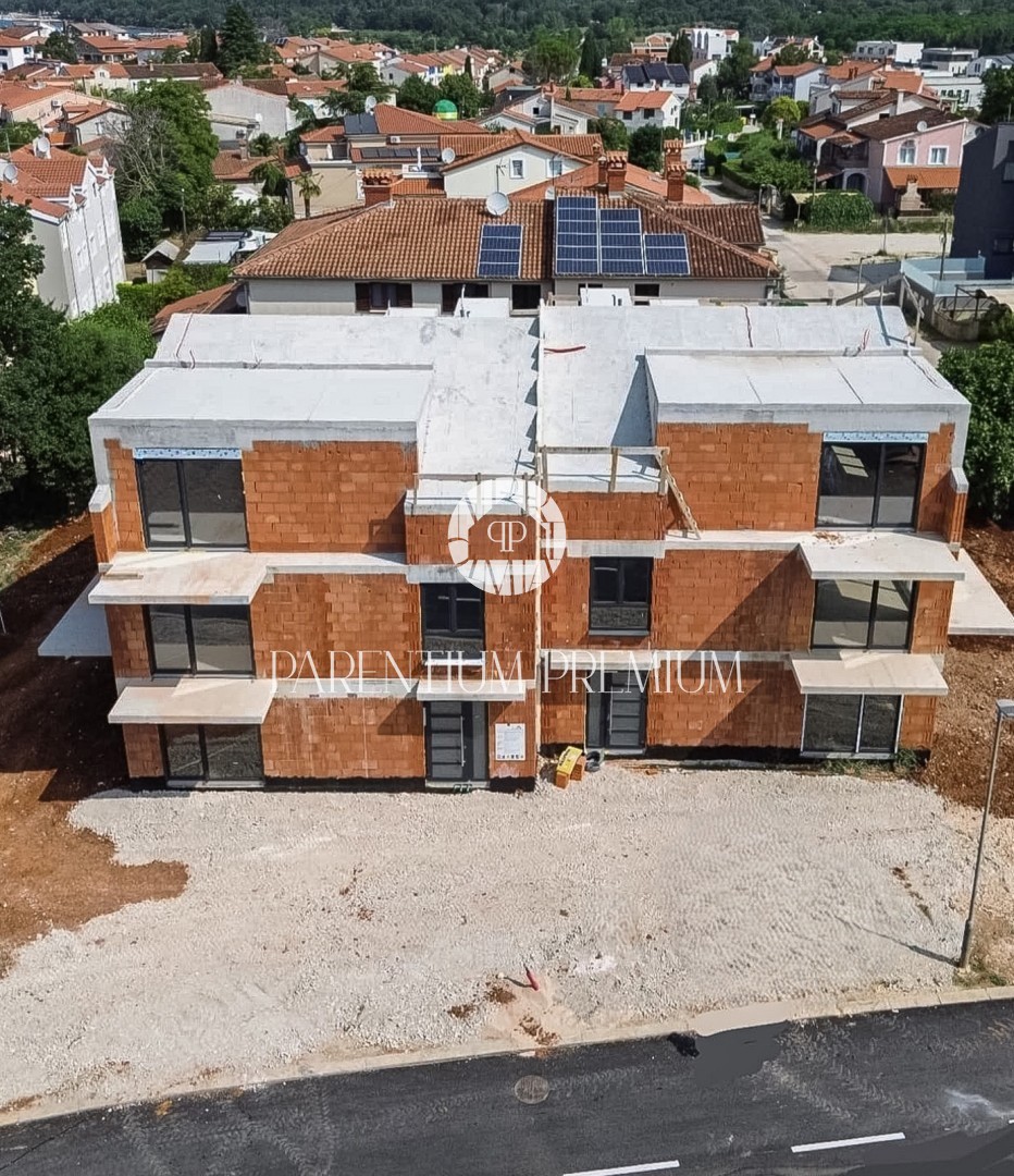 Ampio appartamento al 2° piano – a 500 m dal mare