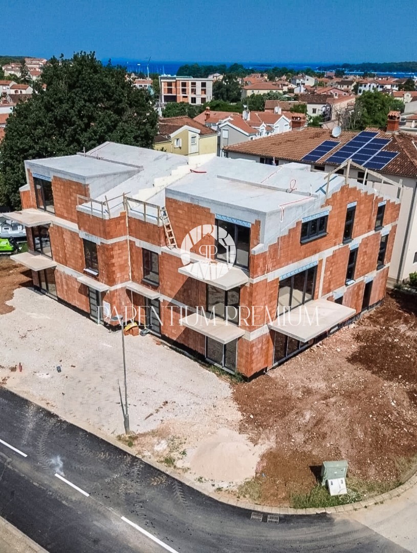 Ampio appartamento al 2° piano – a 500 m dal mare