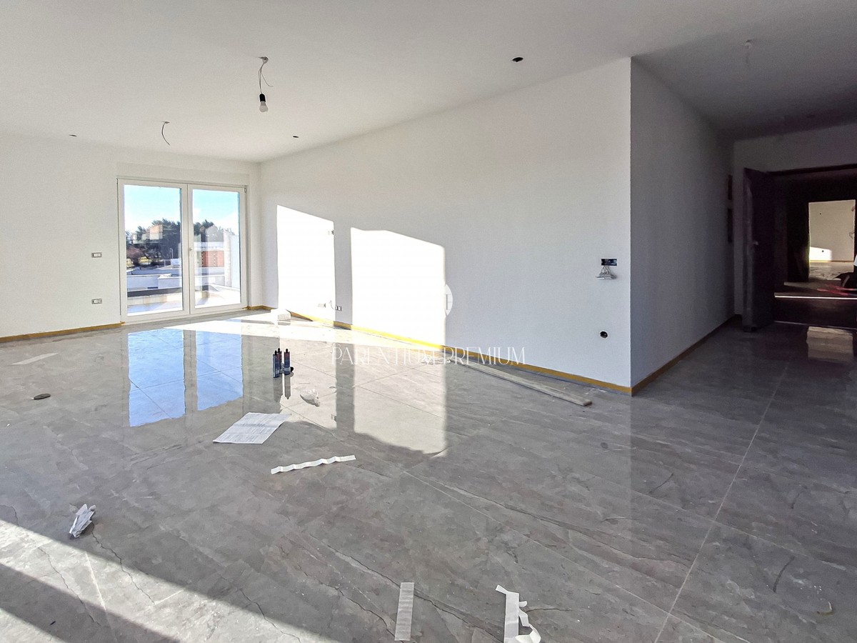 Appartamento moderno al 2° piano di un edificio con ascensore – a 1 km dal mare