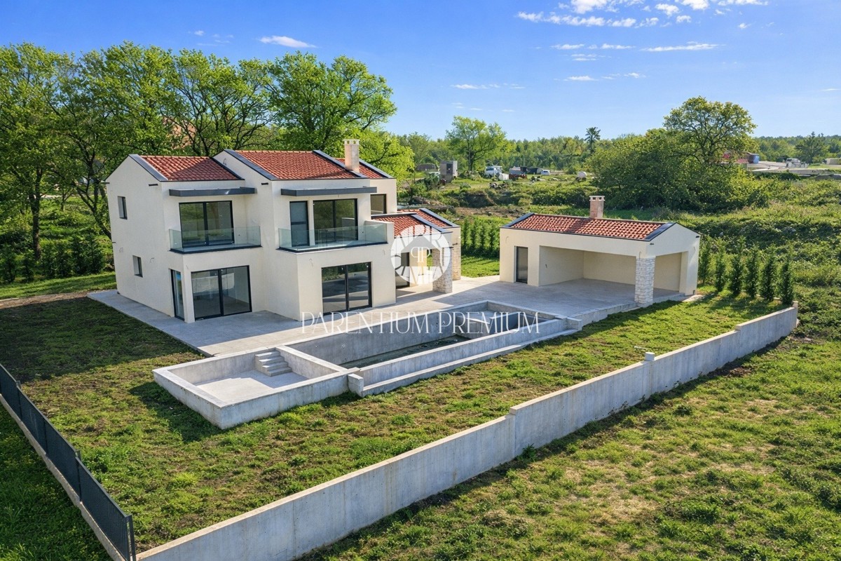 Villa di lusso in posizione tranquilla con vista panoramica sul mare