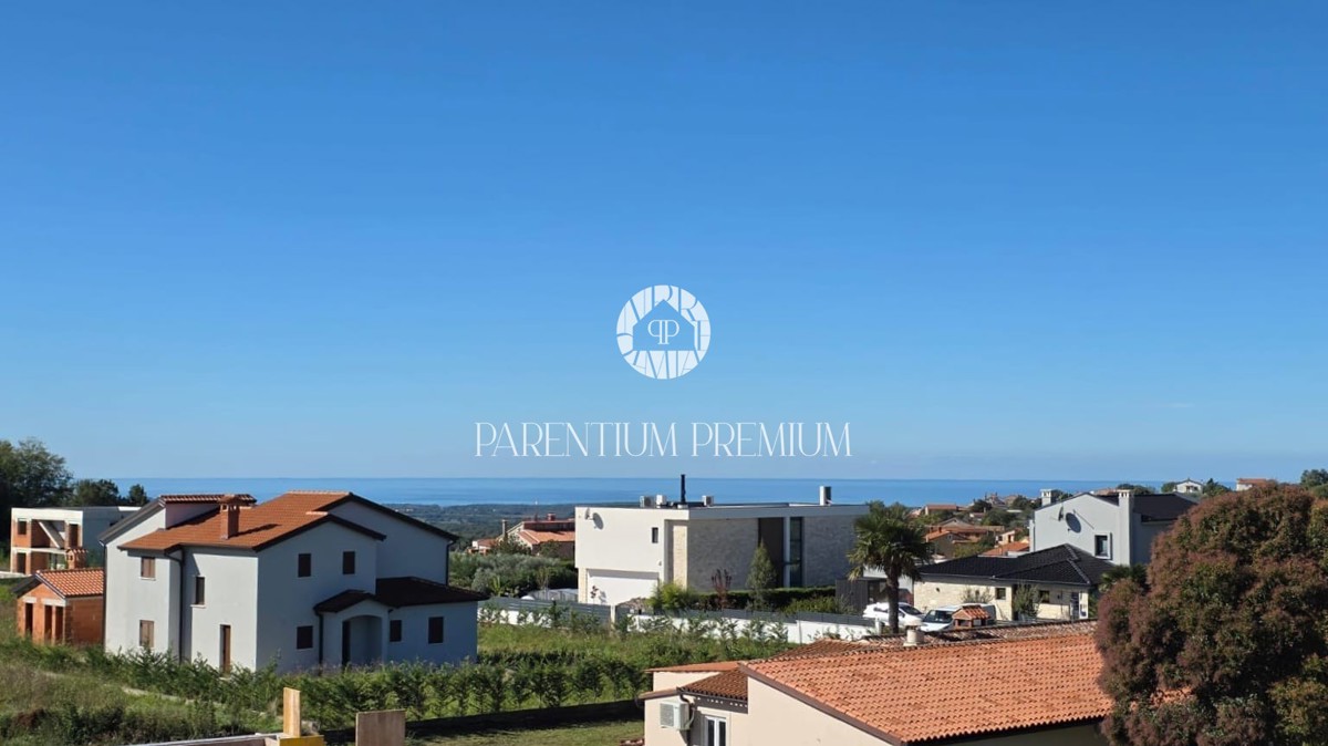 Casa ad alta efficienza energetica con vista mare e ampio giardino