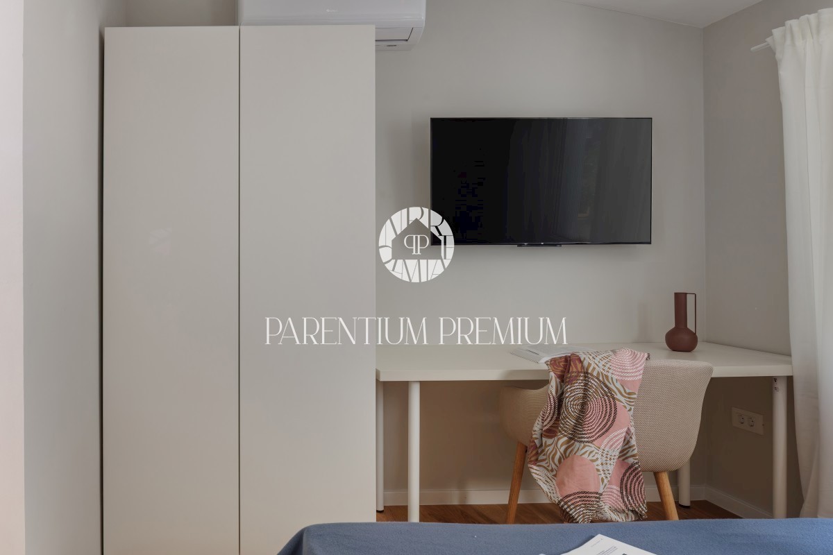 Perfezione di stile e comfort: Villa di lusso con piscina