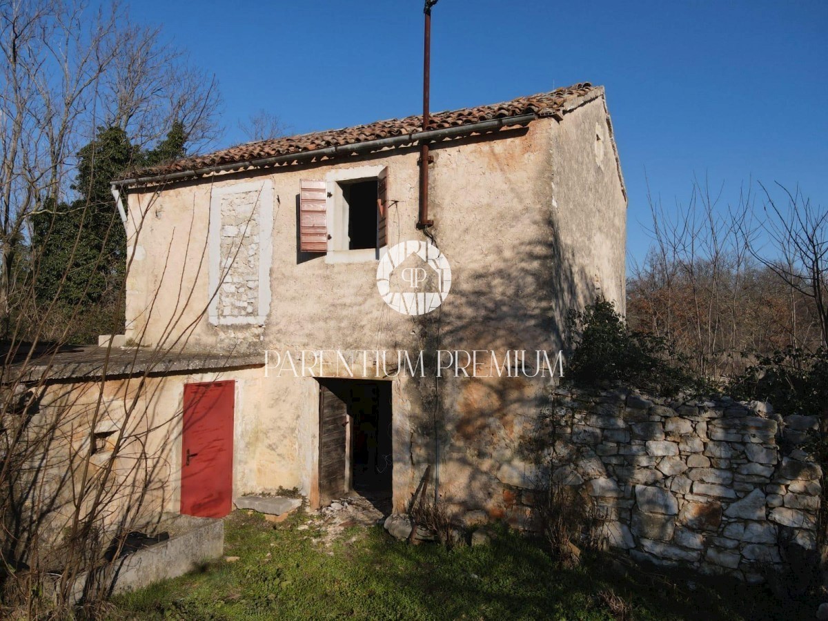 Casa in pietra da adattare