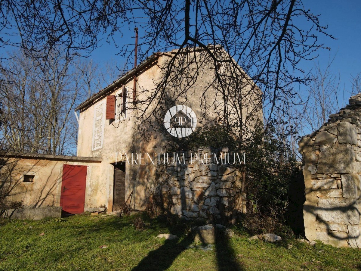 Casa in pietra da adattare
