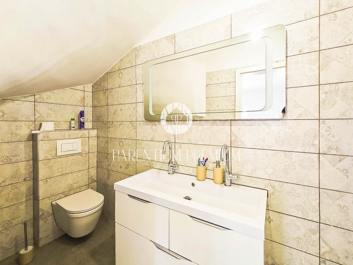 OPPORTUNITÀ!!! Intima proprietà istriana con piscina e 2 unità abitative