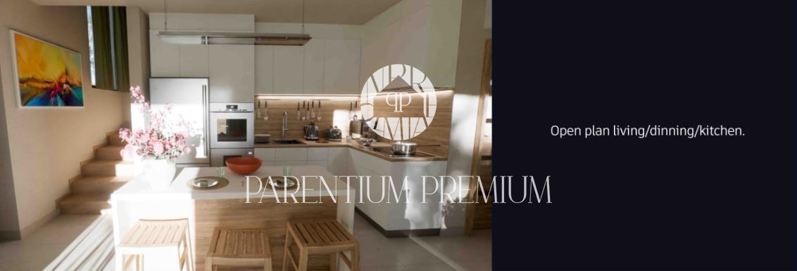 Terreno edificabile esclusivo con permesso per una casa bifamiliare, a 1.000 m dal mare