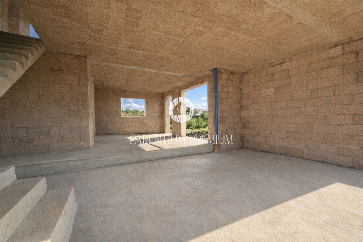 Casa ad alta efficienza energetica con piscina e vista mare