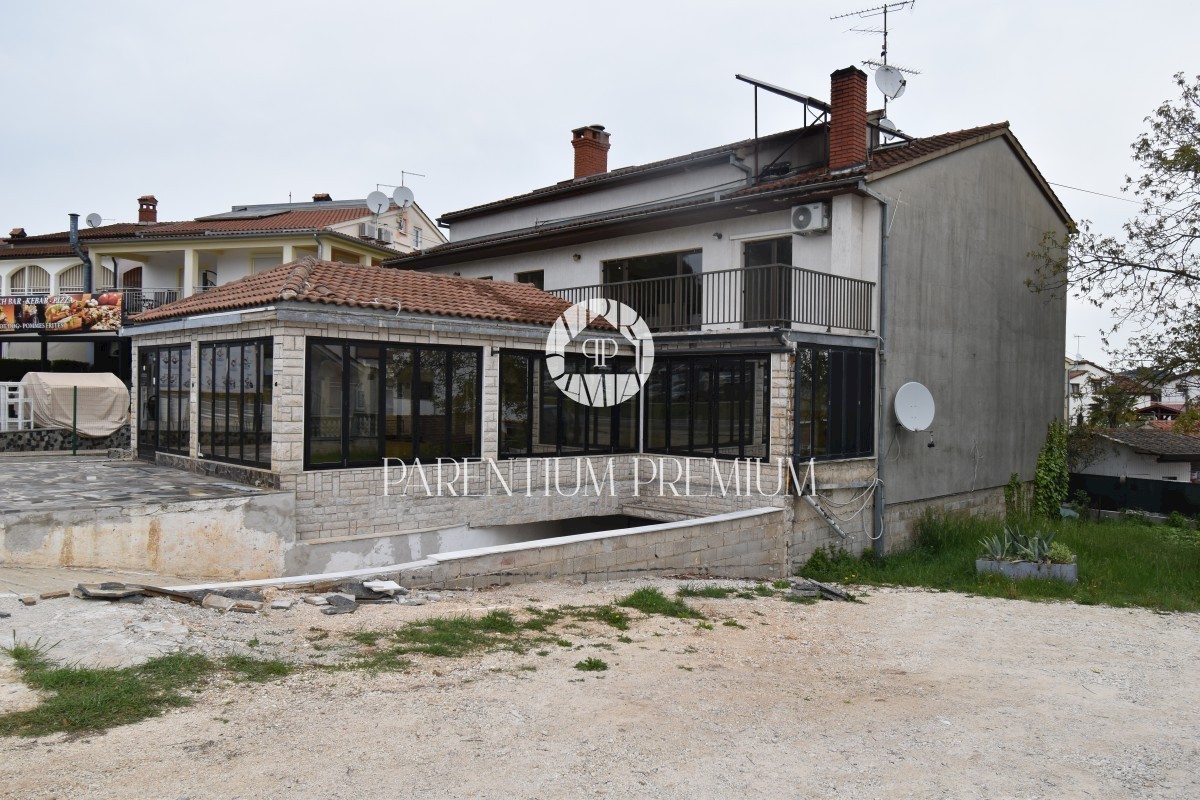 Casa ad uso abitativo e commerciale in ottima posizione