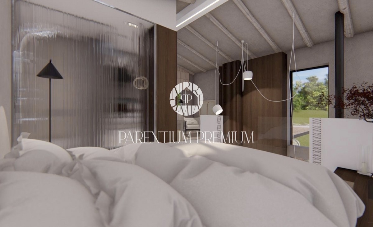 Insolita villa in pietra dotata di mobili di design in una location da favola
