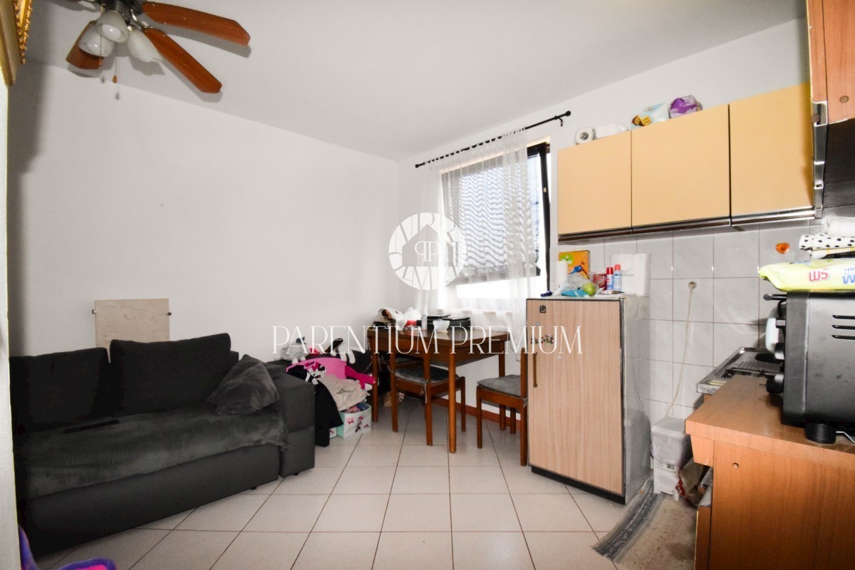 OPPORTUNITÀ!!! Una spaziosa casa familiare con molto potenziale, a 50 metri dal mare