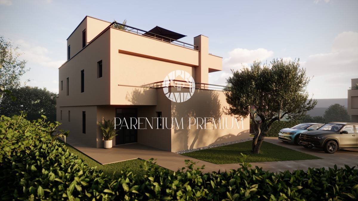 Villa moderna di qualità con piscina, ricchi contenuti e una bellissima vista sul mare