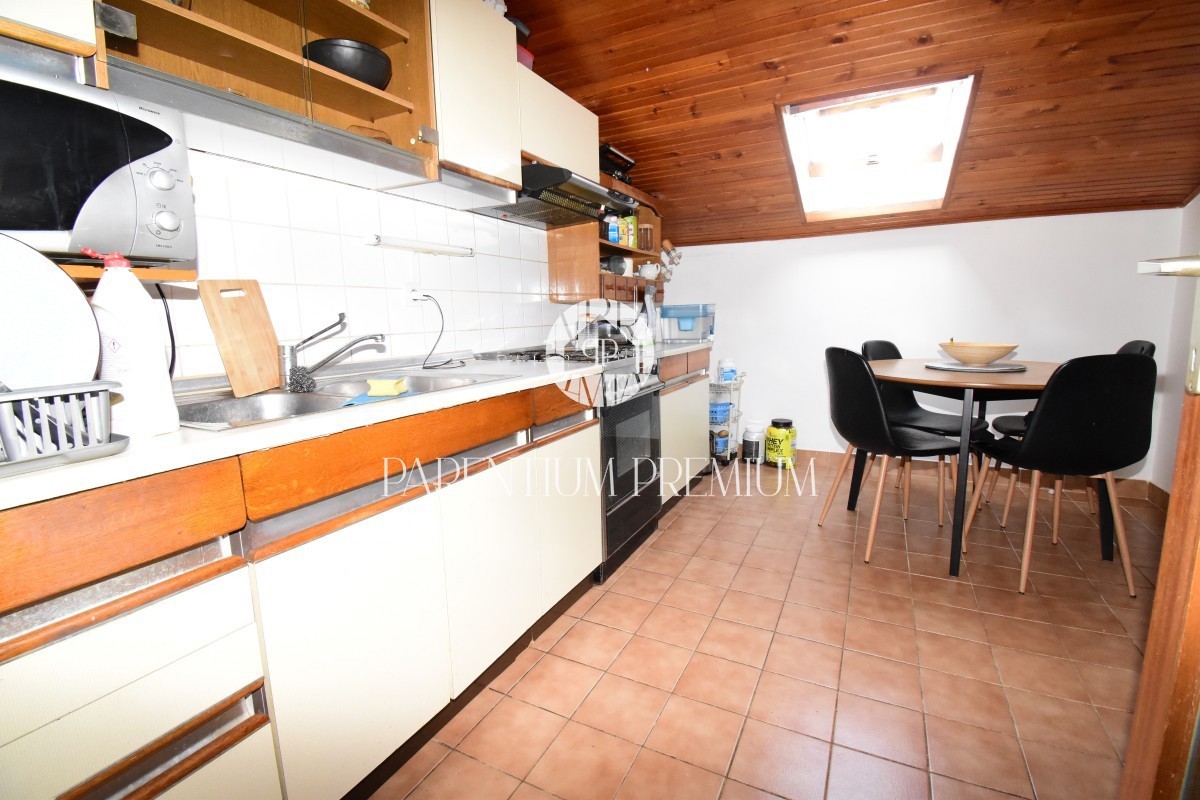 Orsera - Appartamento al 3° piano, 200 metri dal mare