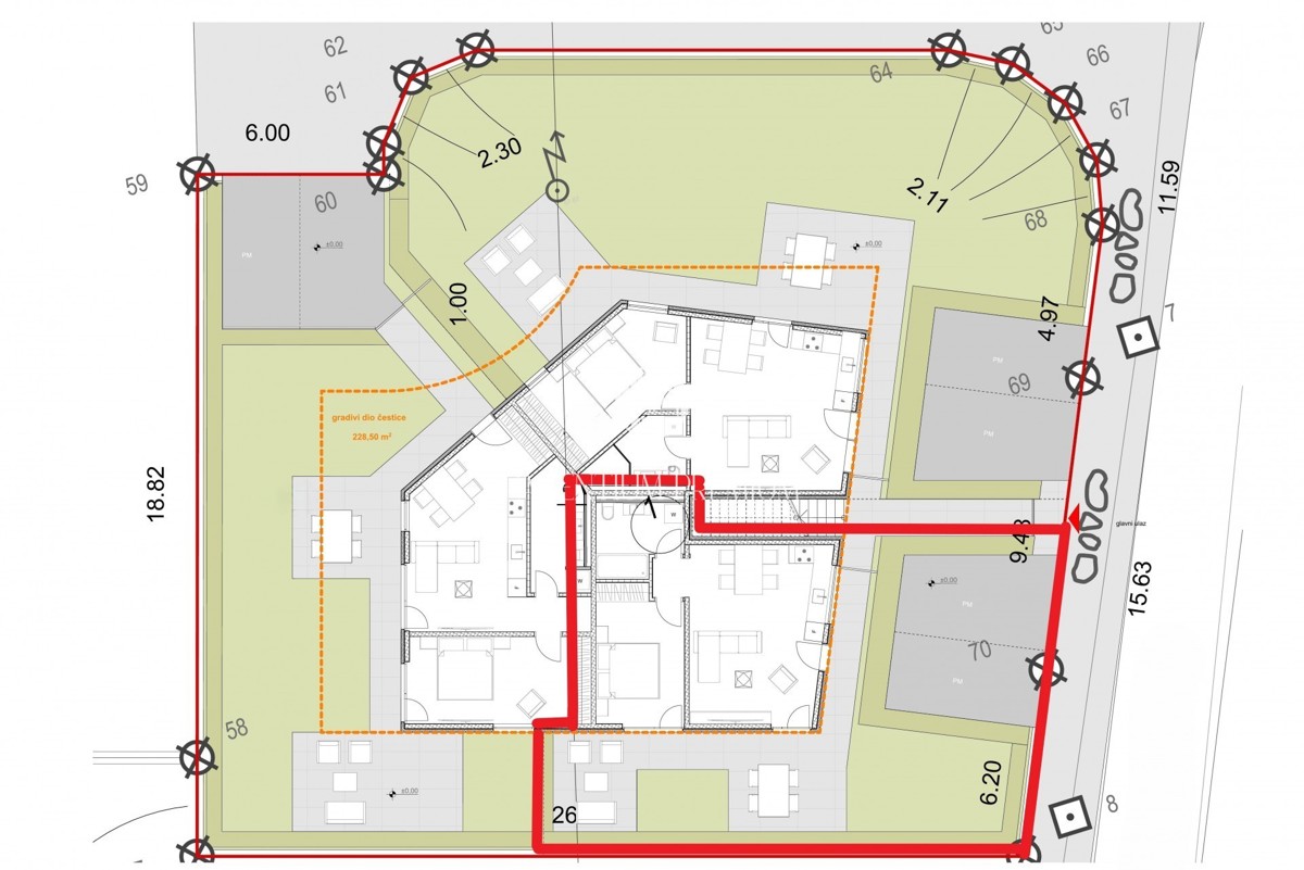 Appartamento al piano terra con giardino – posizione tranquilla vicino alla città