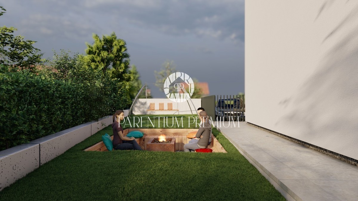 Casa a schiera in posizione eccellente con cortile e vista mare