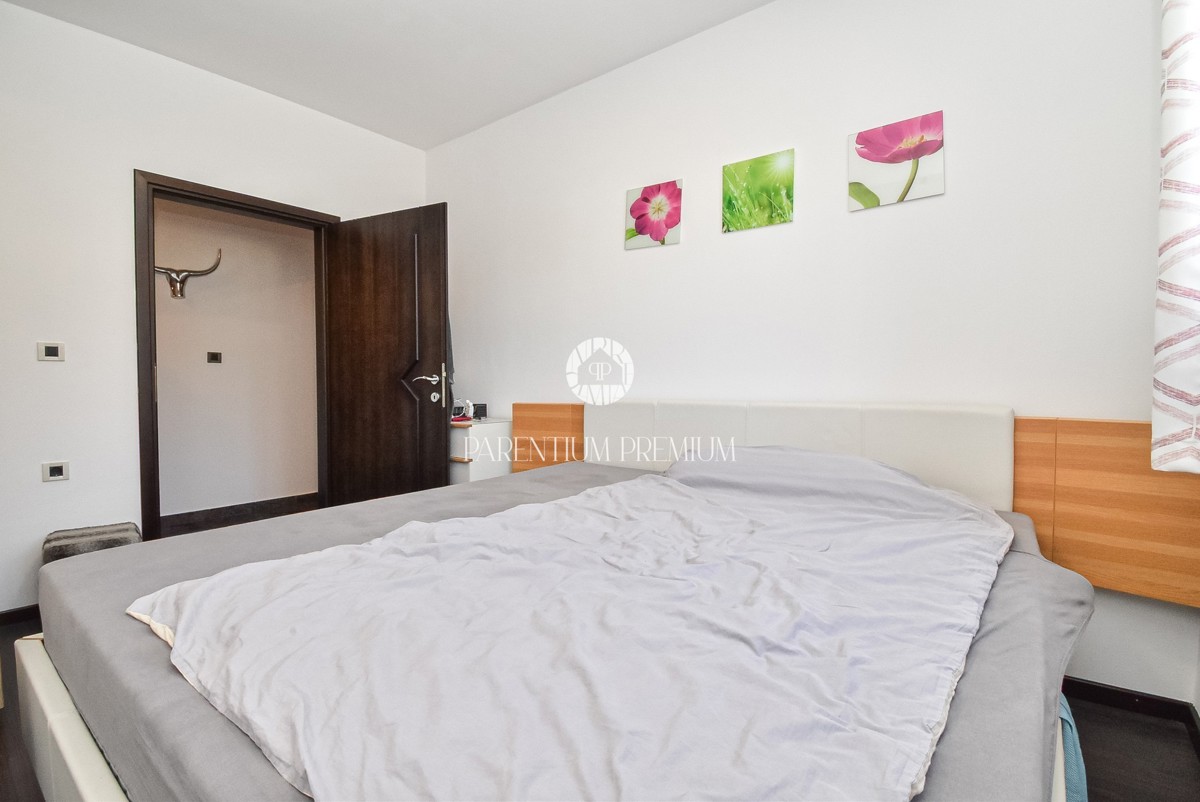 Casa esclusiva – un’oasi di pace con piscina e garage