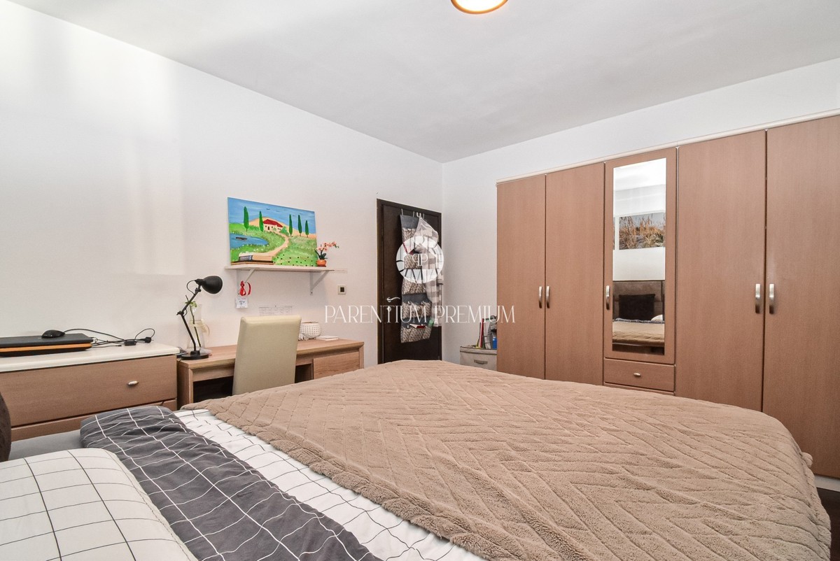 Casa esclusiva – un’oasi di pace con piscina e garage