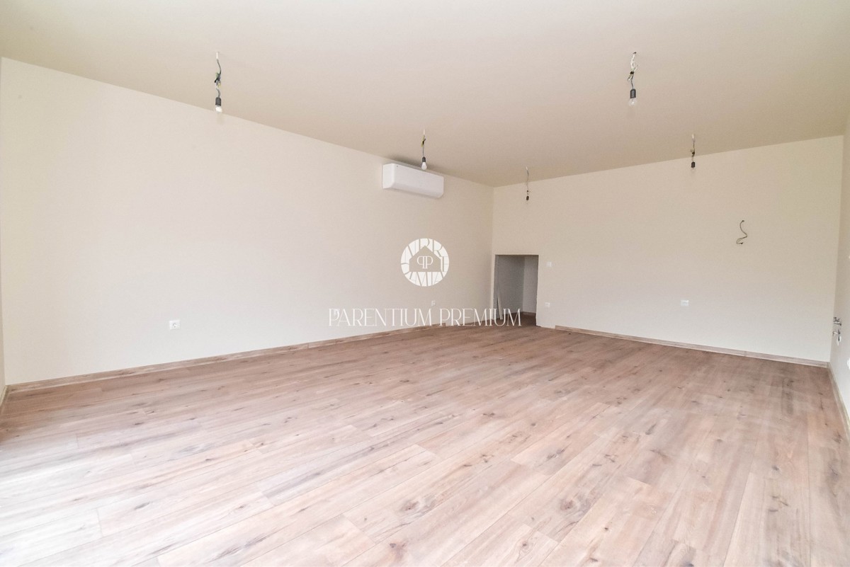 OPPORTUNITÀ!!! Monolocale con garage in ottima posizione in un resort di lusso