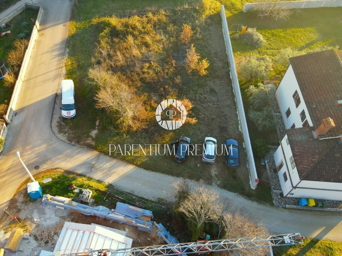 Terreno edificabile con incantevole vista sul mare