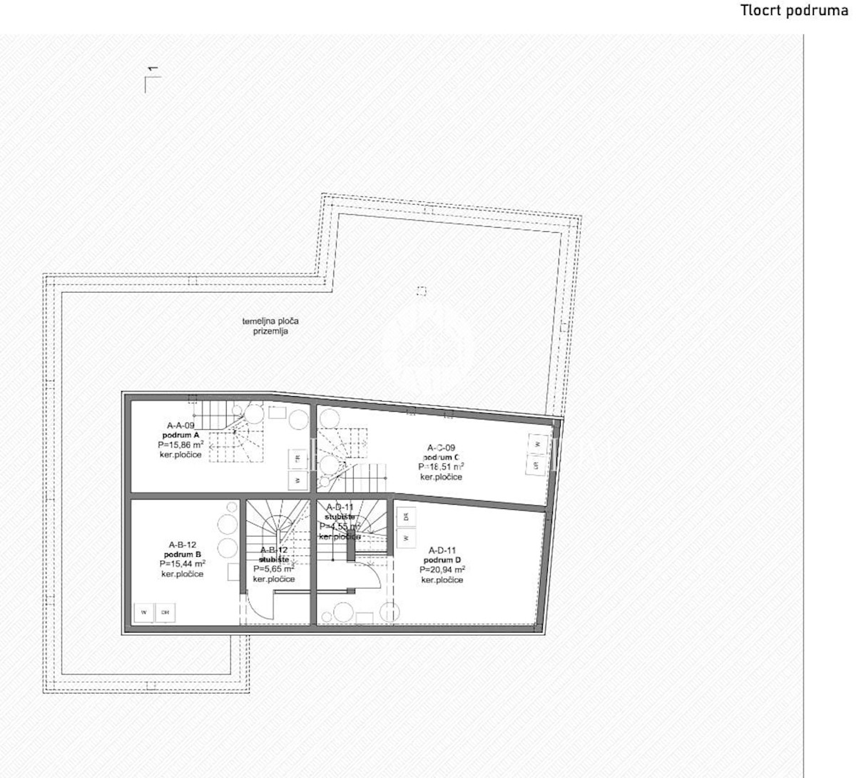 Appartamento moderno con ampio cortile in una posizione attraente