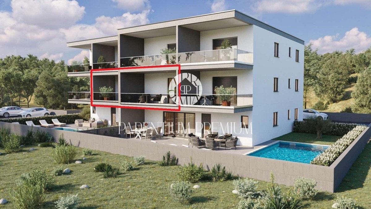 Moderno appartamento al 1° piano con due terrazzi vista mare, a soli 700 mt dal mare e dal porto turistico