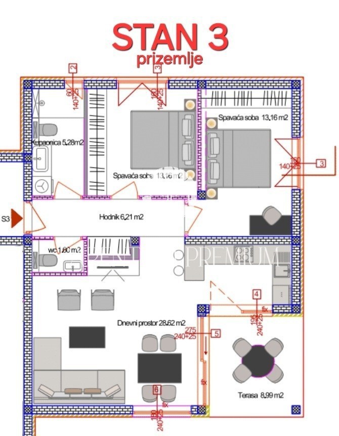 Appartamento al piano terra con due camere da letto e ampio cortile