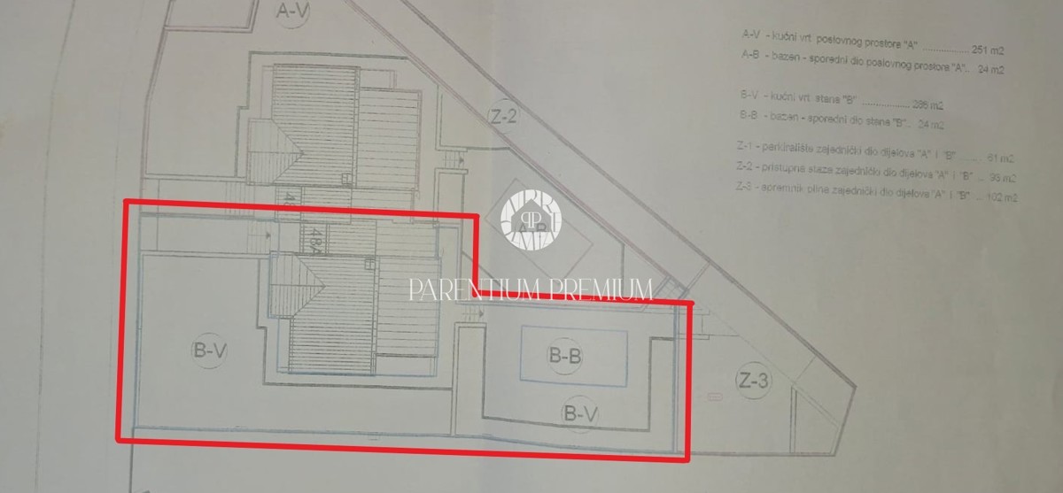 Esclusiva! Casa bifamiliare con piscina e vista mare