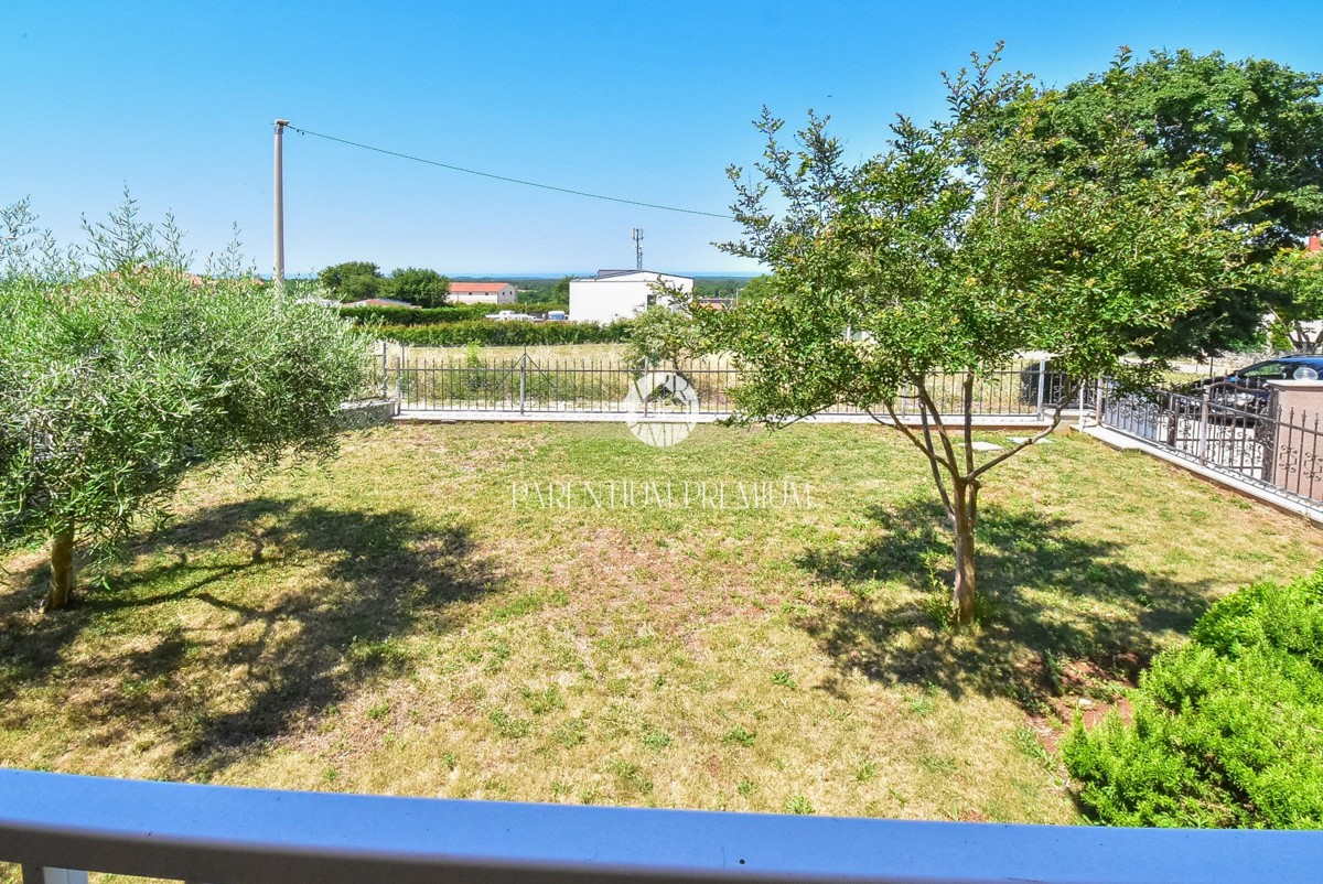 Esclusiva! Casa bifamiliare con piscina e vista mare