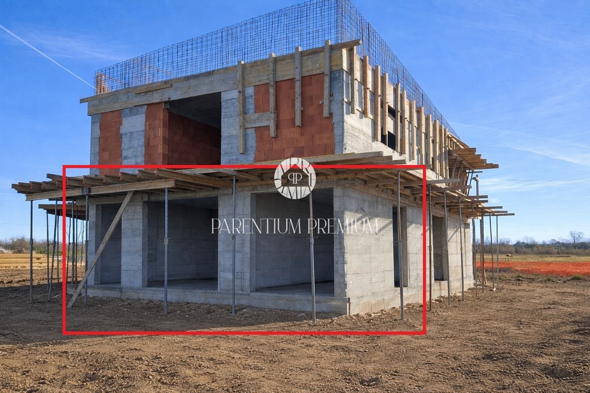 Appartamento al piano terra con giardino in un tranquillo quartiere vicino a Parenzo