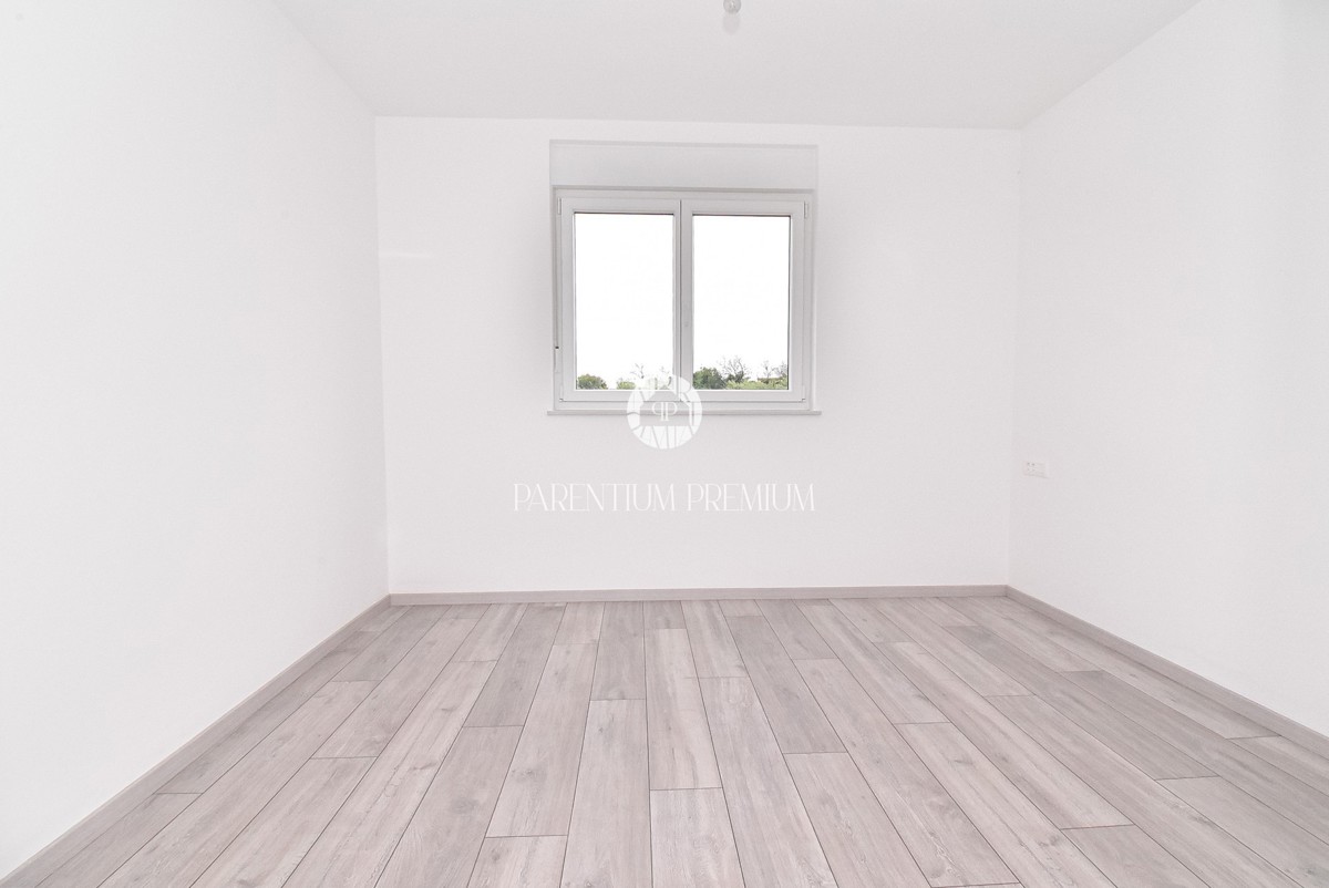 Appartamento con ampio giardino vicino al mare