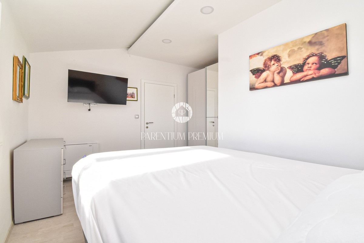 Casa esclusiva in posizione isolata con piscina e ampio giardino